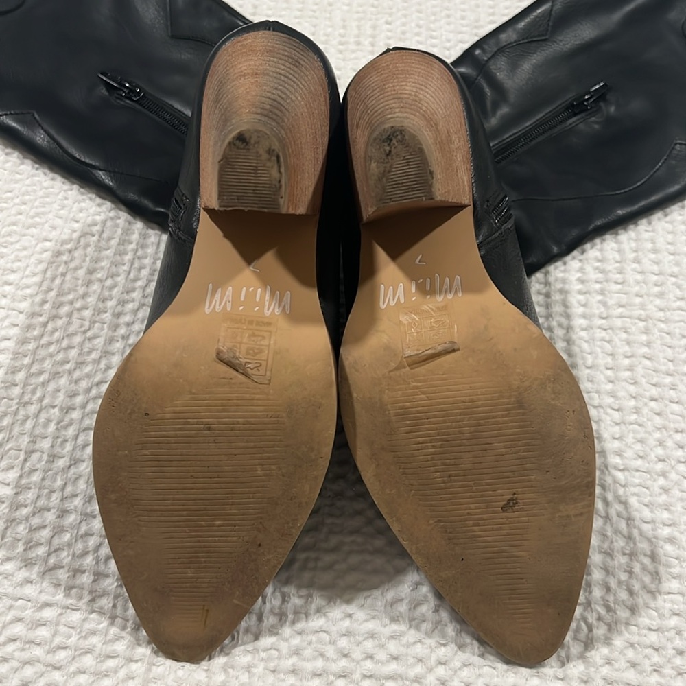 Mi.iM Black Western Boho Boots Faux Leather Side Zip EUC Size 7 - Picture 11 of 16
